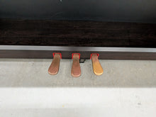 Load image into Gallery viewer, Yamaha Clavinova CLP-930 Digital Piano in dark rosewood finish stock #26198