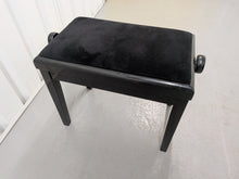 Load image into Gallery viewer, Yamaha Clavinova CLP-585 digital piano and stool in glossy black stock #26208
