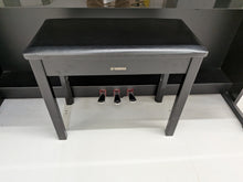 Load image into Gallery viewer, Yamaha Clavinova CLP-535 CLP-535PE Digital Piano in gloss black stock # 26309