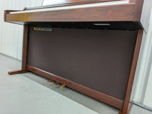 Load image into Gallery viewer, Yamaha Clavinova CLP-950 digital piano in mahogany stock #26383