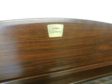 Load image into Gallery viewer, YAMAHA CLAVINOVA CLP-950 Digital Piano in mahogany with stool stock nr 22058