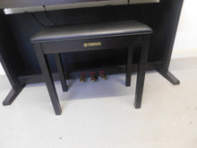 Load image into Gallery viewer, YAMAHA CLAVINOVA CLP-930 Digital Piano in rosewood, weighted keys stock nr 22060