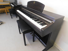 Load image into Gallery viewer, YAMAHA CLAVINOVA CLP-930 Digital Piano in rosewood, weighted keys stock nr 22060