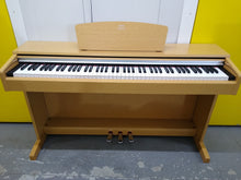 Load image into Gallery viewer, Yamaha Arius YDP-140c digital piano in light oak +matching stool stock nr 22042