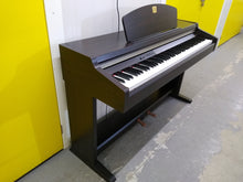 Load image into Gallery viewer, Yamaha Clavinova CLP-920 Digital Piano in rosewood, weighted keys stock nr 22041