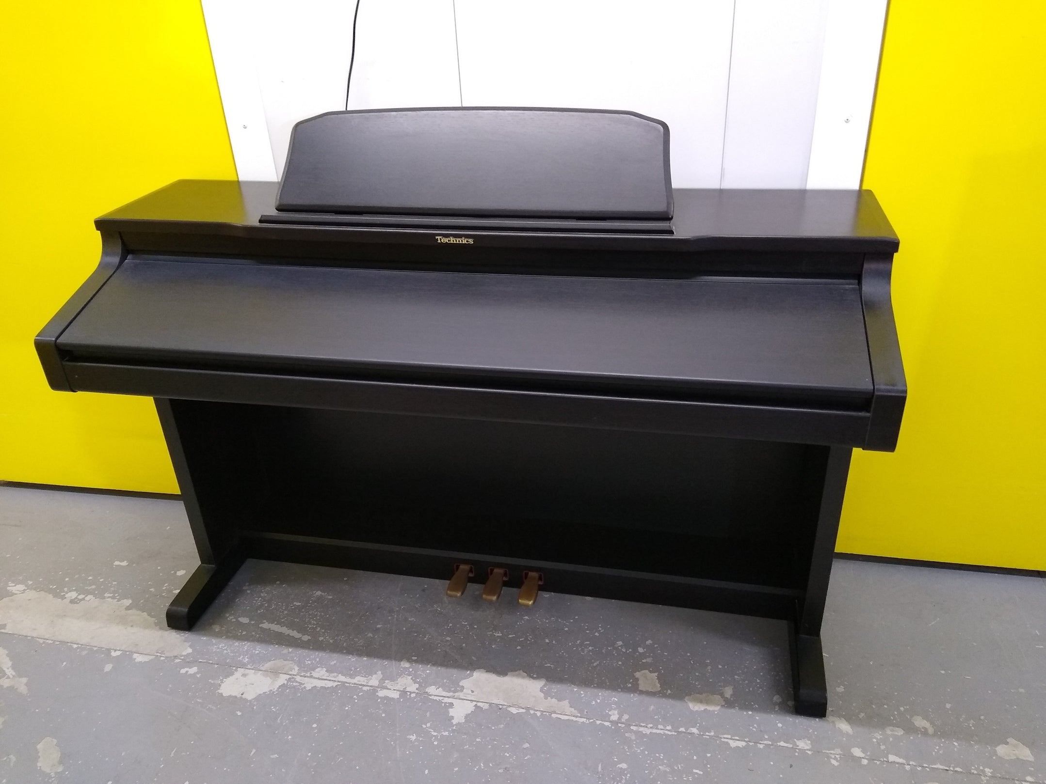 TECHNICS SX-PX336 DIGITAL PIANO IN BLACK FULL SIZE stock