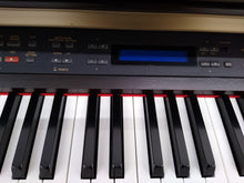 Load image into Gallery viewer, Yamaha Clavinova CLP-970 Digital Piano Full Size 88 keys 3 pedals stock nr 22050
