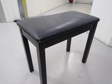 Load image into Gallery viewer, Yamaha Clavinova CLP-920 Digital Piano in rosewood, weighted keys stock nr 22062