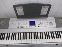 Load image into Gallery viewer, Yamaha DGX-640 rosewood portable grand piano keyboard 3 pedals stock #22249