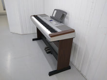 Load image into Gallery viewer, Yamaha DGX-640 rosewood portable grand piano keyboard 3 pedals stock #22249