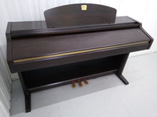 Load image into Gallery viewer, YAMAHA CLAVINOVA CLP-930 Digital Piano in rosewood, weighted keys stock nr 22095