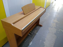 Load image into Gallery viewer, Yamaha Arius YDP-131 Digital Piano in ligght oak finish stock nr 22091