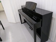 Load image into Gallery viewer, Yamaha Clavinova CLP-545PE in Polished Ebony glossy black. stock nr 22107