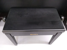 Load image into Gallery viewer, Yamaha Arius YDP-162 Digital Piano in rosewood with GH clavinova keyboard stock number 22114