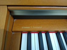 Load image into Gallery viewer, Yamaha Clavinova CLP-150c Digital Piano with stool in light oak stock nr 22113