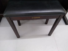 Load image into Gallery viewer, Yamaha Clavinova CVP-204 in Rosewood with matching stool. stock nr 22116