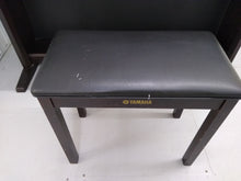 Load image into Gallery viewer, YAMAHA CLAVINOVA CLP-930 Digital Piano with stool stock number 22112