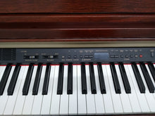 Load image into Gallery viewer, YAMAHA CLAVINOVA CLP-950 Digital Piano in mahogany with stool stock nr 22128