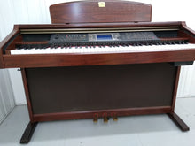 Load image into Gallery viewer, Yamaha Clavinova CVP-206 in mahogany with stool stock nr 22146