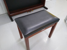 Load image into Gallery viewer, Yamaha Clavinova CLP-860 Digital Piano and stool in mahogany stock # 22143