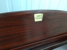 Load image into Gallery viewer, YAMAHA CLAVINOVA CLP-950 Digital Piano in mahogany stock nr 22161