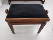 Load image into Gallery viewer, Yamaha Clavinova CLP-150 Digital Piano with stool in mahogany stock nr 22163