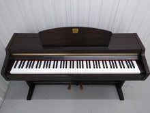 Load image into Gallery viewer, Yamaha Clavinova CLP-920 Digital Piano in rosewood, weighted keys stock nr 22170