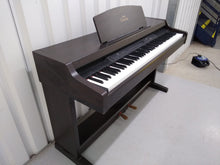 Load image into Gallery viewer, Yamaha Clavinova CLP-820 Digital Piano in rosewood weighted keys stock nr 22190