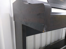 Load image into Gallery viewer, Yamaha Clavinova CLP-820 Digital Piano in rosewood weighted keys stock nr 22190