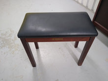Load image into Gallery viewer, Yamaha Clavinova CVP-205 in mahogany with big speakers in base stock nr 22194