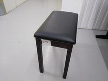 Load image into Gallery viewer, Yamaha Clavinova CLP-230 Digital Piano in rosewood + stool stock nr 22199