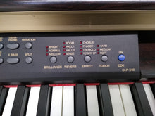 Load image into Gallery viewer, Yamaha Clavinova CLP-240 Digital Piano in rosewood + stool stock nr 22196