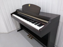 Load image into Gallery viewer, YAMAHA CLAVINOVA CLP-930 Digital Piano in rosewood, weighted keys stock nr 22217