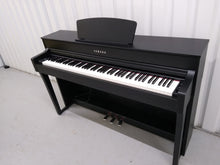 Load image into Gallery viewer, Yamaha Clavinova CLP-635 CLP-635B Digital Piano in satin black stock # 22228