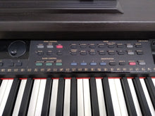 Load image into Gallery viewer, Yamaha Clavinova CVP-92 Digital Piano / arranger in rosewood stock nr 22235