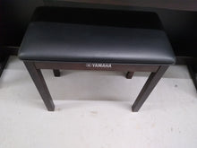 Load image into Gallery viewer, Yamaha Clavinova CLP-535 in dark rosewood + matching stool stock # 22264