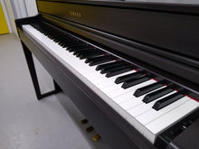 Load image into Gallery viewer, Yamaha Clavinova CLP-535 in dark rosewood + matching stool stock # 22264
