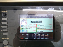 Load image into Gallery viewer, Yamaha Clavinova CVP-305 Digital Piano / arranger in rosewood stock nr 22262