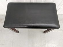 Load image into Gallery viewer, Yamaha Clavinova CLP-535 digital piano in mahogany finish stock # 22295
