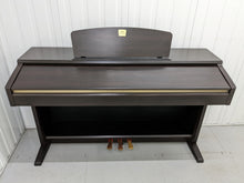 Load image into Gallery viewer, Yamaha Clavinova CLP-120 Digital Piano in rosewood stock # 22297
