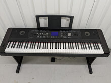 Load image into Gallery viewer, Yamaha DGX-650 rosewood portable grand piano keyboard and stand stock #22324