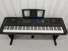 Load image into Gallery viewer, Yamaha DGX-650 rosewood portable grand piano keyboard and stand stock #23058