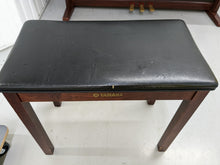 Load image into Gallery viewer, YAMAHA CLAVINOVA CLP-950 Digital Piano and stool in mahogany stock nr 22334