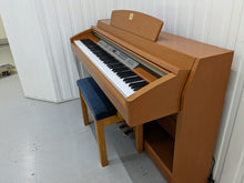 Load image into Gallery viewer, Yamaha Clavinova CLP-230 Digital Piano in cherry wood + stool stock nr 22336