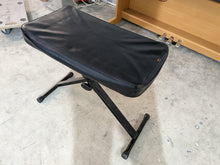 Load image into Gallery viewer, Yamaha Arius YDP-131 Digital Piano in cherry / light oak finish stock nr 22352