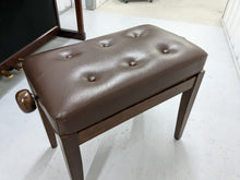Load image into Gallery viewer, Yamaha Clavinova CLP-170 Digital Piano with stool in mahogany stock nr 22373