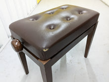 Load image into Gallery viewer, Yamaha Clavinova CLP-170 Digital Piano with stool in mahogany stock nr 22373