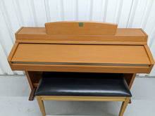 Load image into Gallery viewer, Yamaha Clavinova CLP-240 Digital Piano + stool cherry / light oak, stock nr 22375