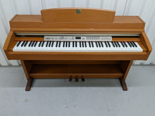 Load image into Gallery viewer, Yamaha Clavinova CLP-240 Digital Piano + stool cherry / light oak, stock nr 22375