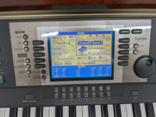 Load image into Gallery viewer, Yamaha Clavinova CVP-206 digital piano arranger in mahogany with stool stock # 22401